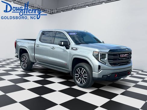 Used 2026 GMC Sierra 1500 AT4 w/ AT4 Premium Package AWD/4WD image 7
