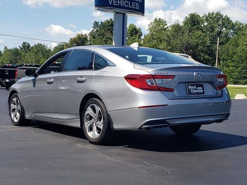 Used 2020 Honda Accord EX image 8
