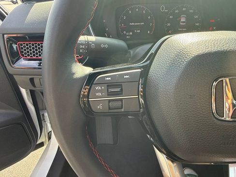 Used 2026 Honda Civic Si image 32