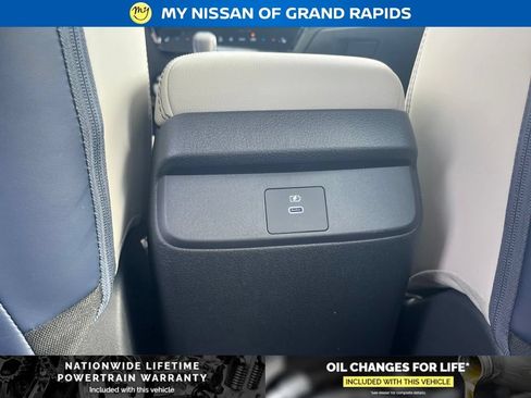 New 2026 Nissan Sentra SL w/ Floor Mat Package FWD image 22