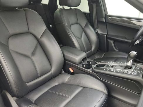 Used 2020 Porsche Macan S AWD/4WD image 46