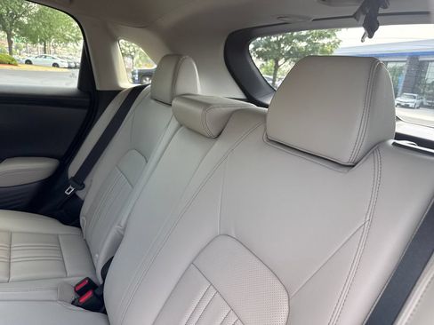 Certified 2025 Honda HR-V EX-L image 19