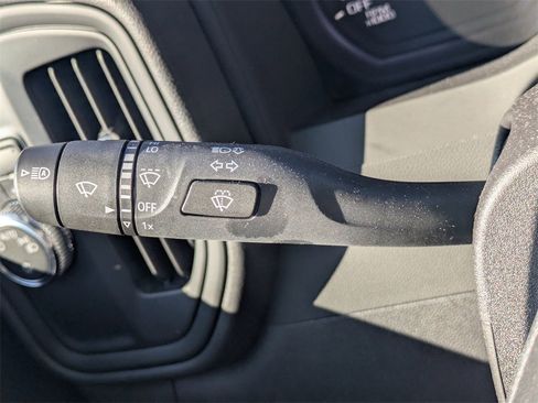 Used 2025 GMC Sierra 1500 Pro w/ Pro Value Package image 24