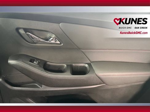 Used 2023 Chevrolet Traverse RS AWD/4WD image 33
