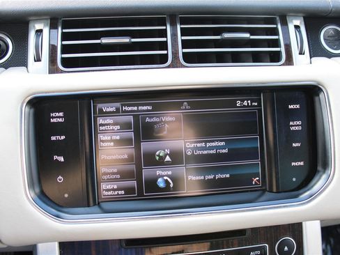 Used 2014 Land Rover Range Rover HSE AWD/4WD image 32