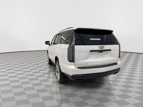 New 2025 Cadillac Escalade Sport w/ Touring Package image 8