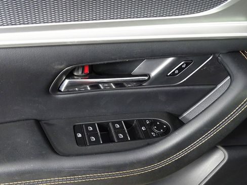 Used 2024 MAZDA CX-90 Plug-In Hybrid w/ Premium Plus image 19