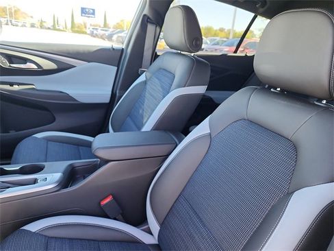 New 2026 Buick Envista Preferred image 13