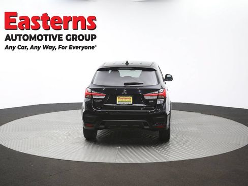 Used 2023 Mitsubishi Outlander Sport LE AWD/4WD image 35