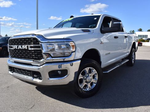 Used 2024 RAM 2500 Big Horn image 5