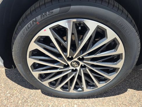 New 2026 Hyundai Palisade Calligraphy AWD/4WD image 9
