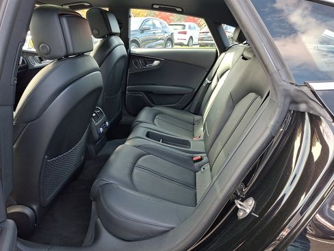 Used 2014 Audi RS 7 Prestige image 10