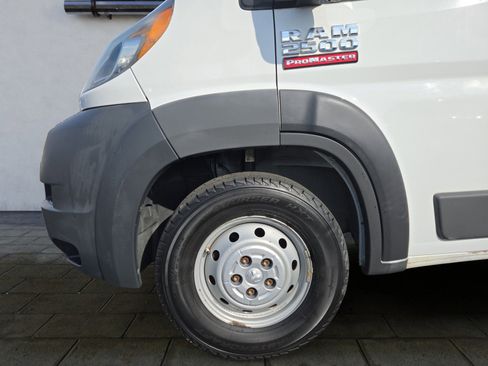 Used 2016 RAM ProMaster 2500 image 23