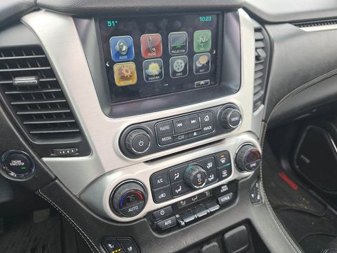 Used 2019 GMC Yukon XL SLT w/ Premium Edition image 31