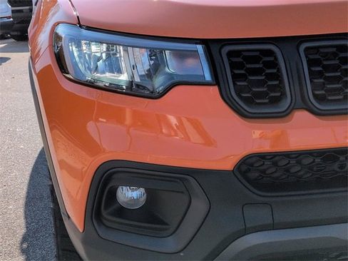 New 2026 Jeep Compass Trailhawk image 9