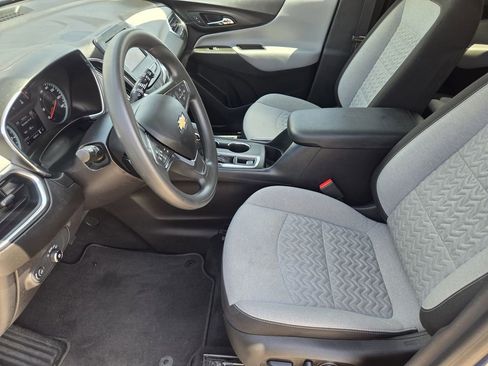 Used 2024 Chevrolet Equinox LS image 12