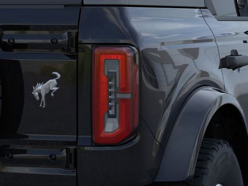 New 2026 Ford Bronco Outer Banks AWD/4WD image 23