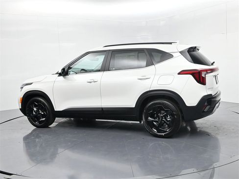 New 2026 Kia Seltos EX image 5