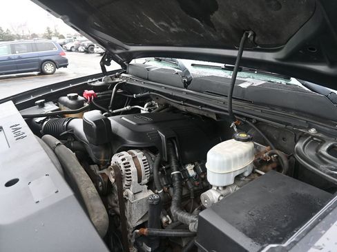 Used 2011 Chevrolet Silverado 2500 LT w/ Interior Plus Package image 20