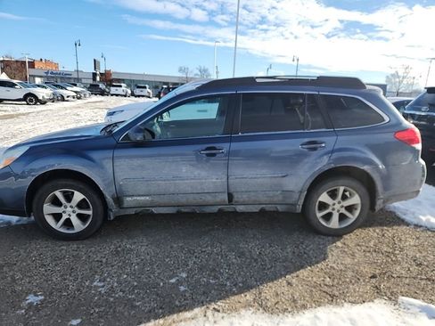 Used 2014 Subaru Outback 2.5i Limited w/ Moonroof Package image 21