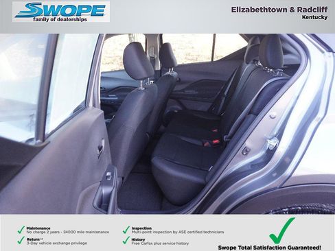 Certified 2025 Nissan Kicks Play S image 13