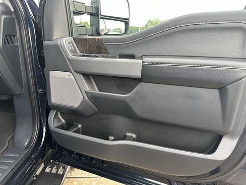 Used 2024 Ford F250 Lariat w/ Lariat Ultimate Package AWD/4WD image 15