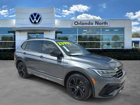 Used 2024 Volkswagen Tiguan SE R-Line FWD image 1