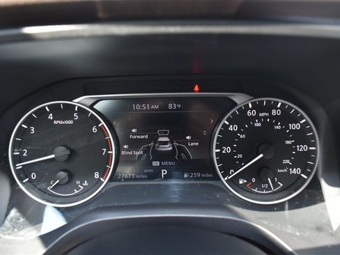 Used 2023 Nissan Rogue SV AWD/4WD image 14
