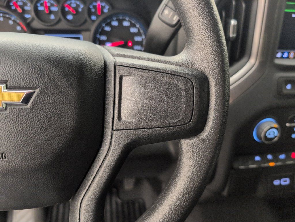 Used 2025 Chevrolet Silverado 1500 Custom RWD image 36