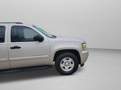 Used 2008 Chevrolet Avalanche LS image 8