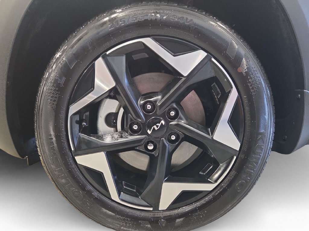 Certified 2026 Kia Seltos S AWD/4WD image 29