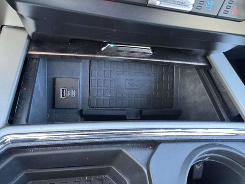 Used 2022 Ford F250 Lariat w/ Tremor Off-Road Package image 42