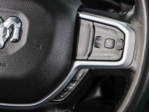 Used 2022 RAM 1500 Big Horn AWD/4WD image 14