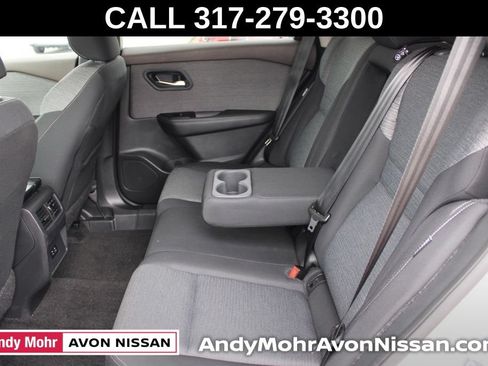 Used 2023 Nissan Rogue SV AWD/4WD image 25