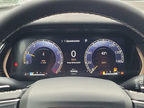 New 2025 Jeep Grand Cherokee Laredo w/ MOPAR Finishing Package image 10