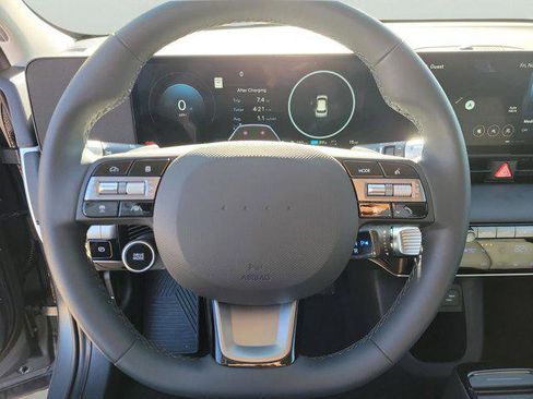 New 2025 Hyundai Ioniq 5 SEL image 12