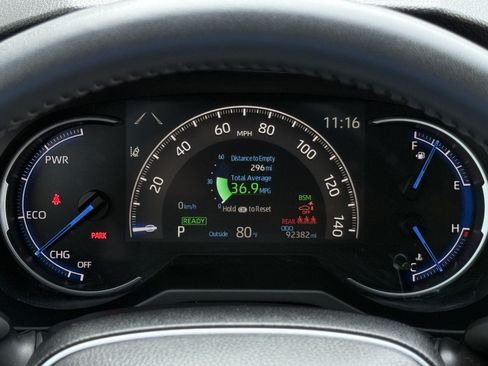 Used 2021 Toyota RAV4 XSE AWD/4WD image 33