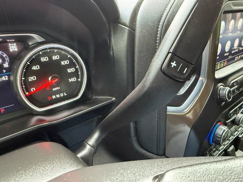 Used 2021 Chevrolet Silverado 2500 High Country image 25