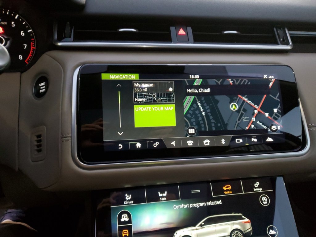 Used 2018 Land Rover Range Rover Velar S AWD/4WD image 20