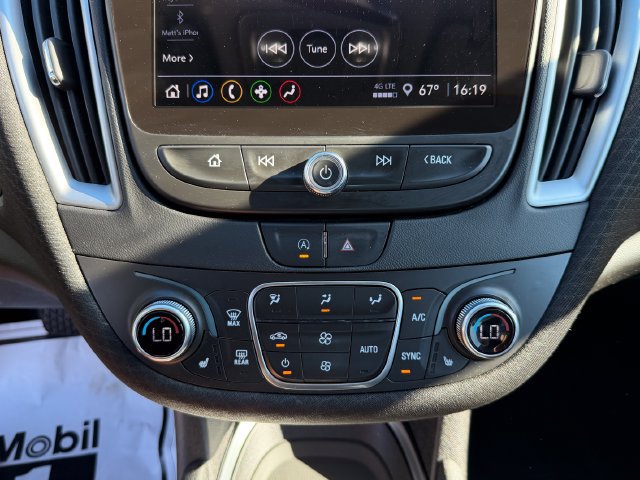 Used 2025 Chevrolet Malibu LT FWD image 25