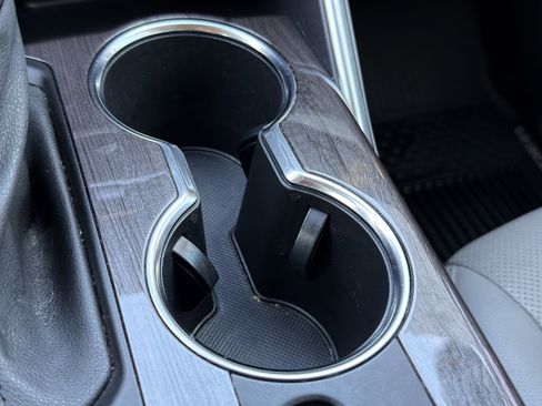 Used 2021 Toyota Highlander Platinum image 71