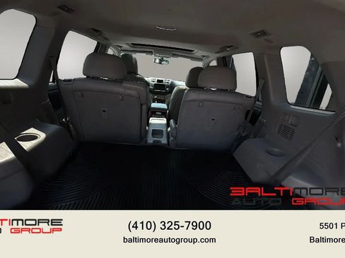 Used 2012 Toyota Highlander Limited w/ Tow Pkg AWD/4WD image 39
