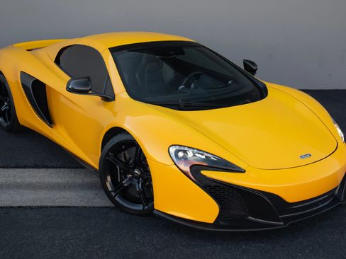 Used 2015 McLaren 650S Spider Convertible 2D image 7