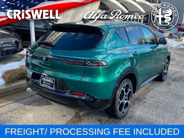 New 2025 Alfa Romeo Tonale w/ Premium Package AWD/4WD image 5