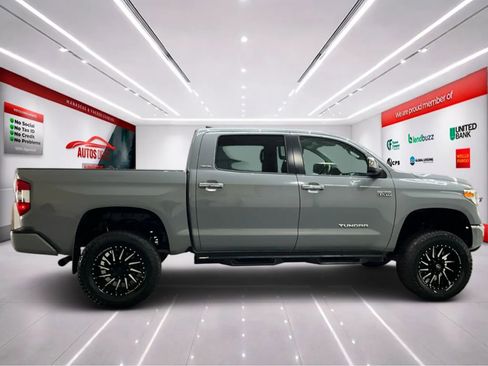 Used 2020 Toyota Tundra Limited w/ Limited Premium Package image 9