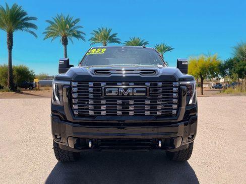Used 2026 GMC Sierra 2500 Denali Ultimate w/ Max Trailering Package AWD/4WD image 8