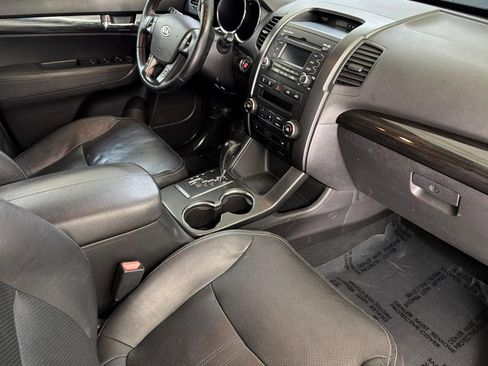 Used 2011 Kia Sorento EX w/ Premium Pkg FWD image 31