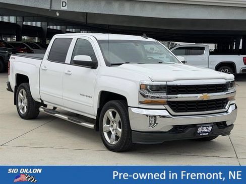 Used 2017 Chevrolet Silverado 1500 LT w/ All Star Edition AWD/4WD image 2