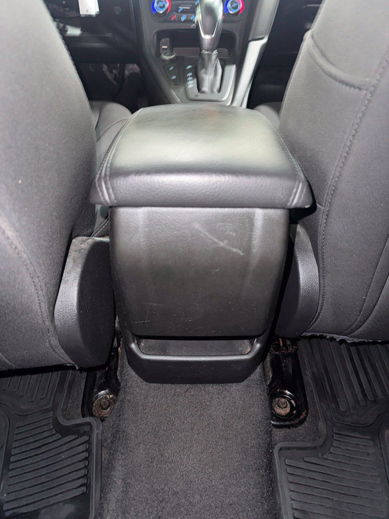 Used 2016 Ford Focus SE FWD image 27