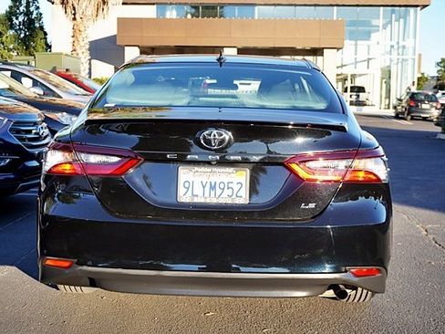 Used 2024 Toyota Camry LE image 9